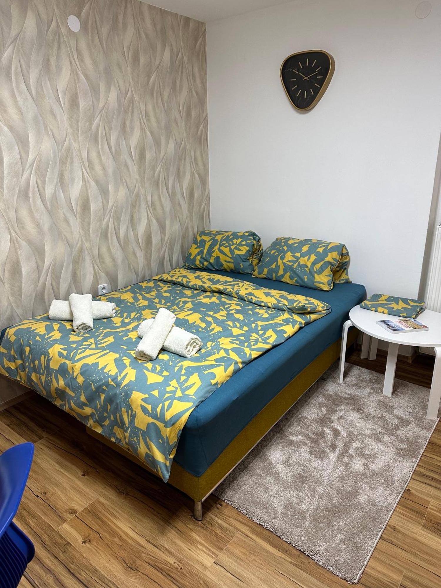 Moderne Wohnung Mit 2 Balkonen, Self Check-In, Parking Graz Exterior photo