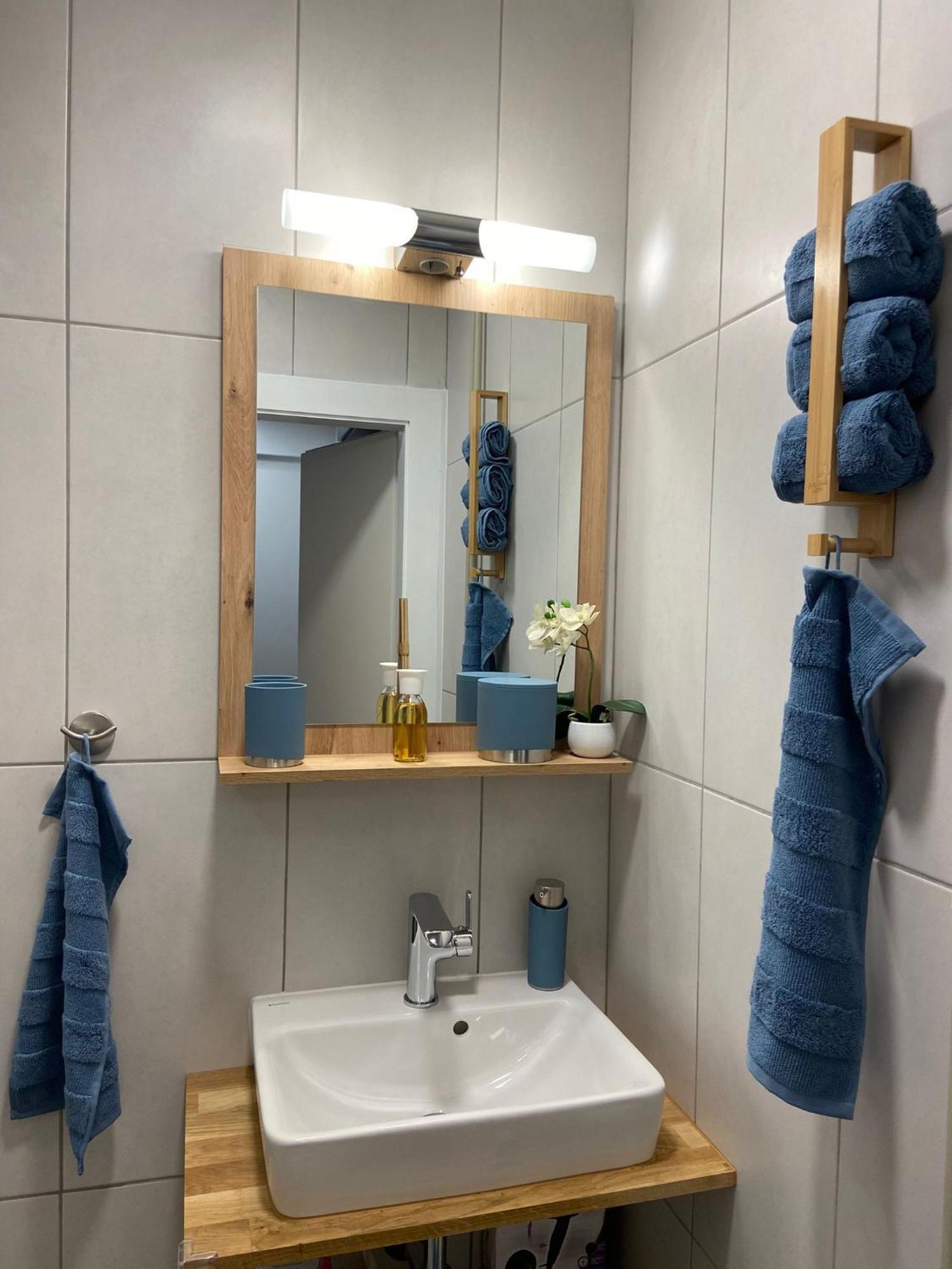 Moderne Wohnung Mit 2 Balkonen, Self Check-In, Parking Graz Exterior photo